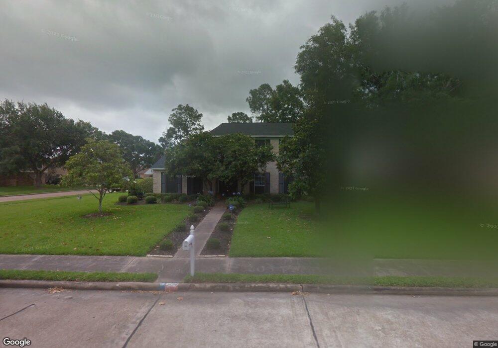 203 Pecan Valley Ct, Friendswood, TX 77546 - photo 1