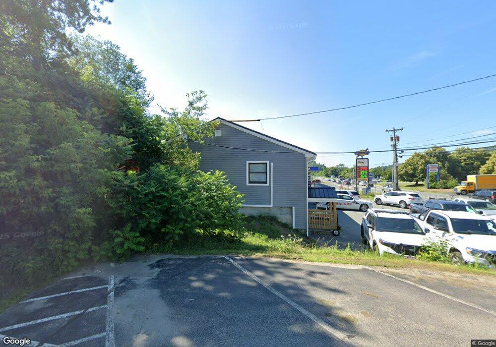 970 Memorial Dr, Saint Johnsbury, VT 05819 - photo 1