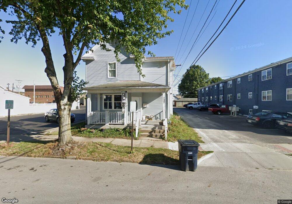 137 W Walnut St, Lancaster, OH 43130 - photo 1