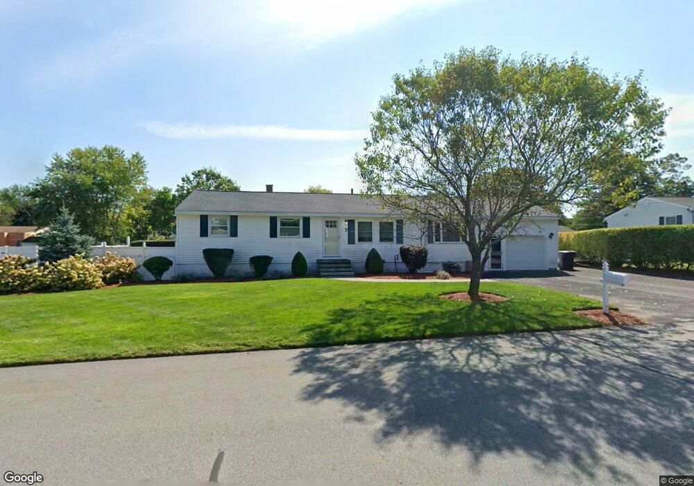 7 Briarcliff Dr, Nashua, NH 03062 - photo 1