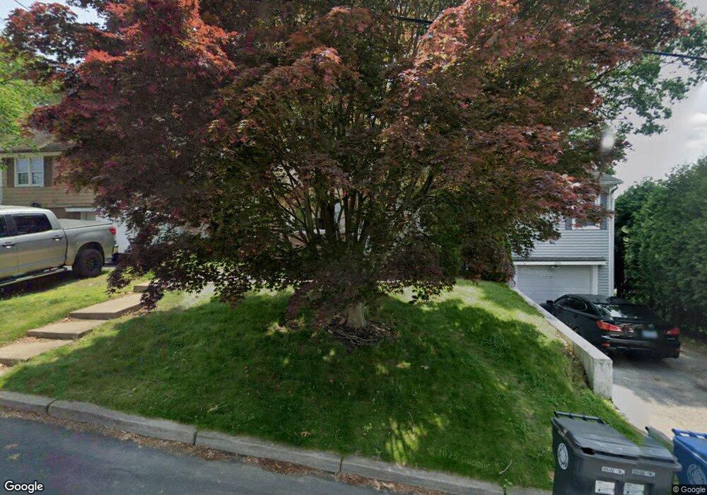 236 Hazelton St, Cranston, RI 02920 - photo 1