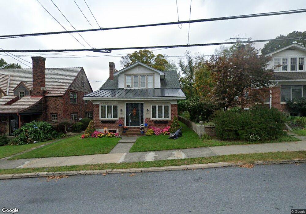 22 W 2nd St, Boyertown, PA 19512 - photo 1