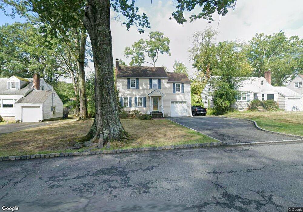 53 Hazelwood Ave, Livingston, NJ 07039 - photo 1