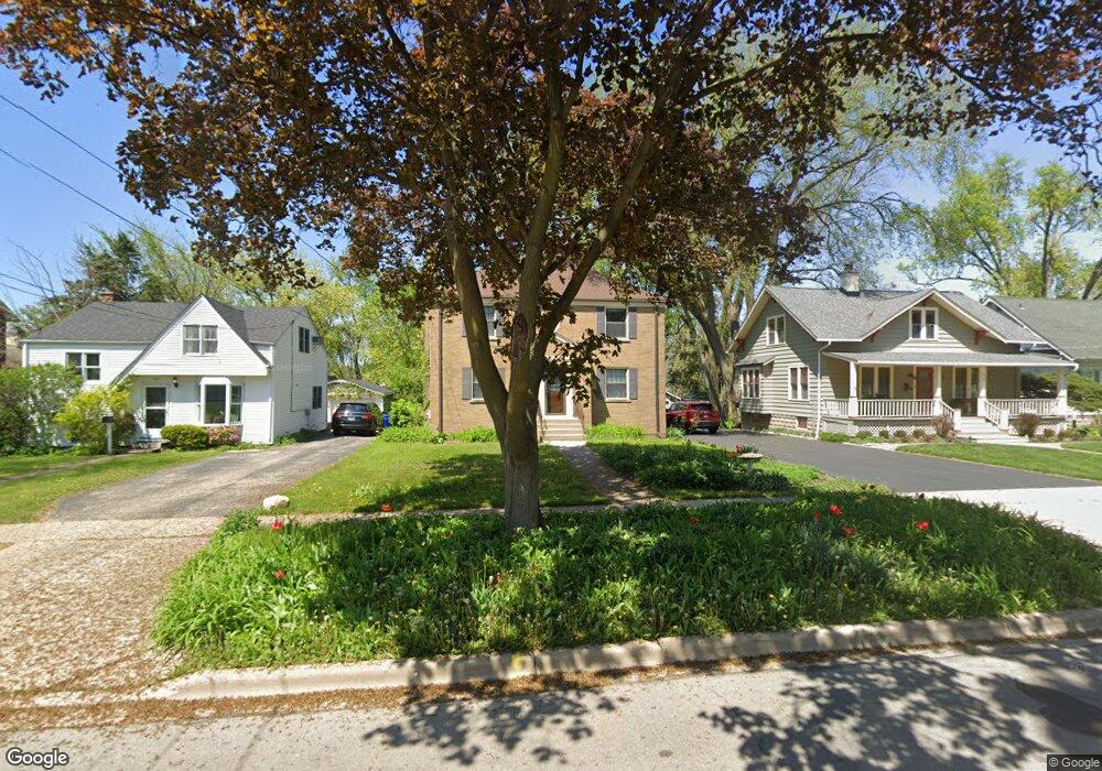 611 E Illinois St, Wheaton, IL 60187 - photo 1