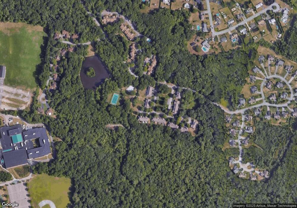 28 Country Way, South Dartmouth, MA 02748 - photo 1