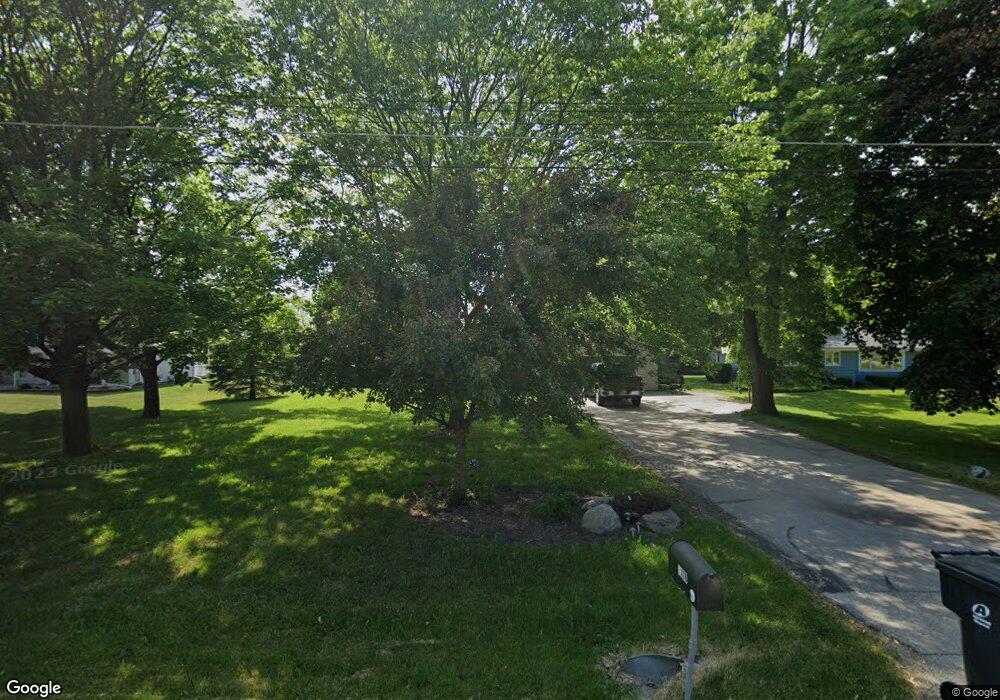 1306 Prairie Dr, Mount Pleasant, WI 53406 - photo 1