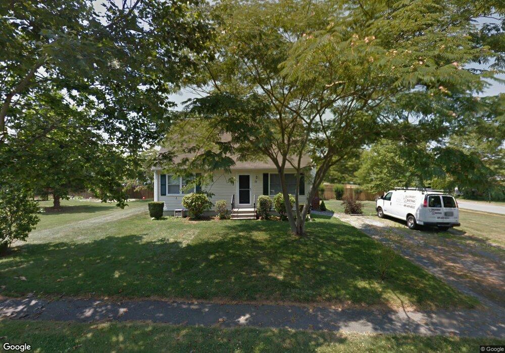 32 Christine Rd, Middletown, RI 02842 - photo 1