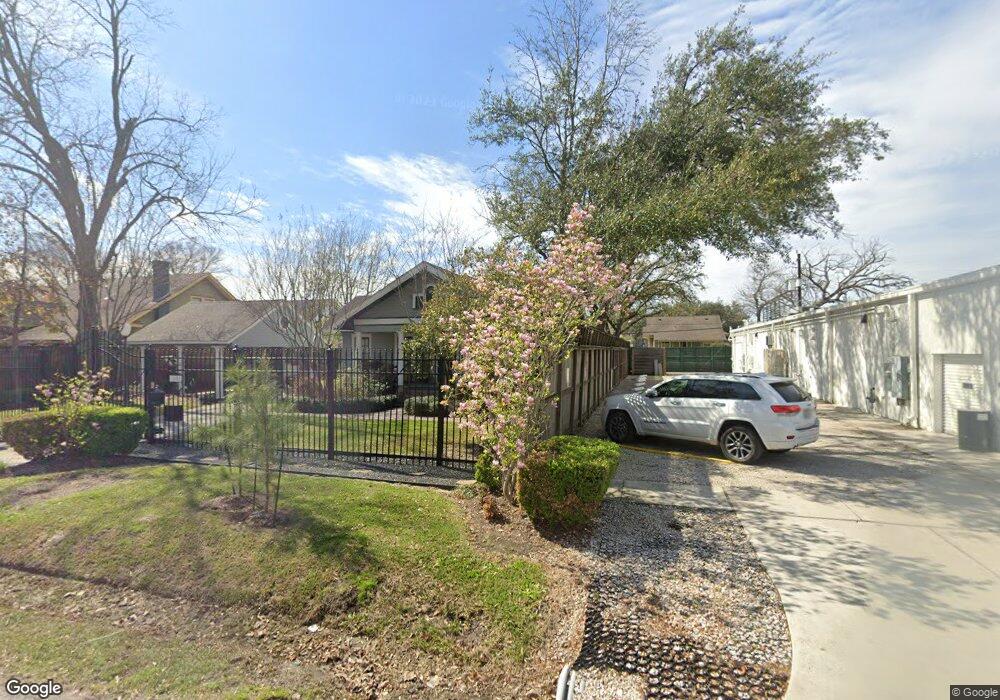 1851 Columbia St, Houston, TX 77008 - photo 1