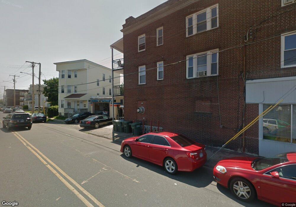 1626 Barnum Ave unit B, Bridgeport, CT 06610 - photo 1