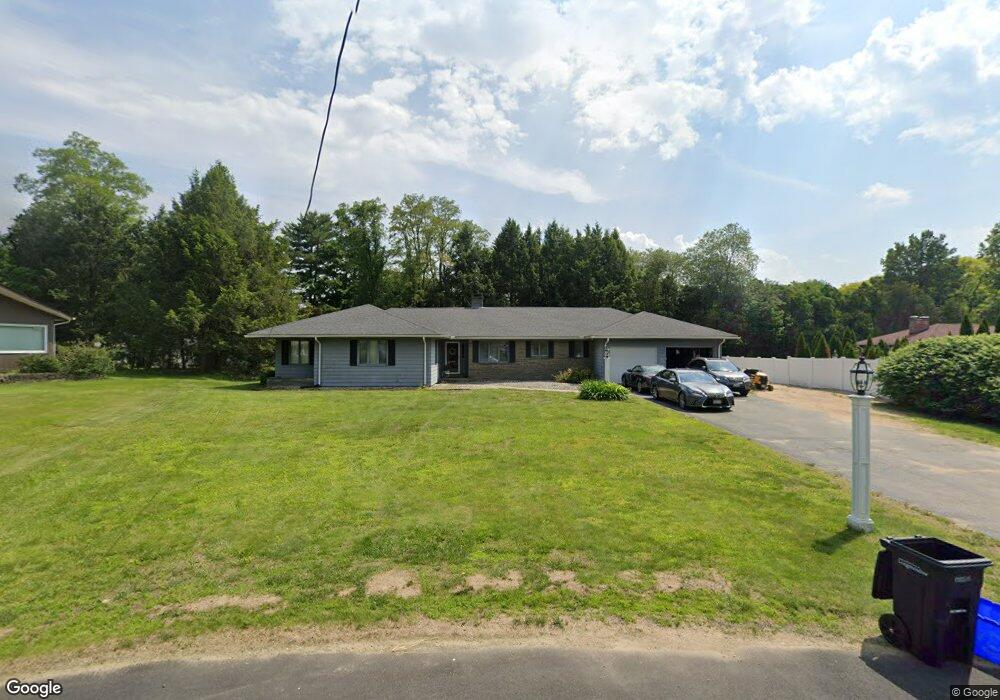 19 Edward Cir, Longmeadow, MA 01106 - photo 1