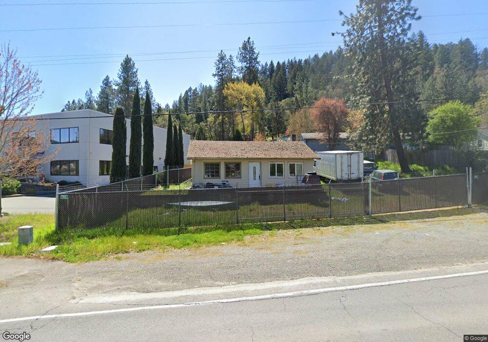 8869 Rogue River Hwy, Rogue River, OR 97537 - photo 1