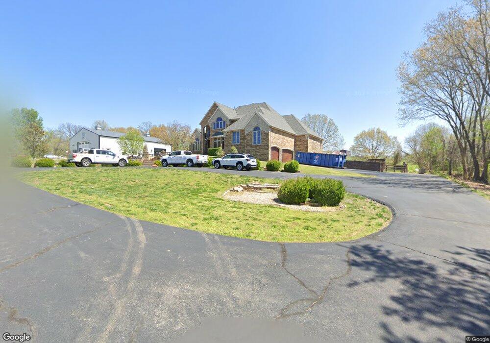 1822 W Lilly Ln, Nixa, MO 65714 - photo 1