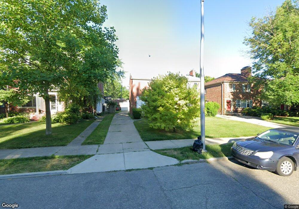 391 Neff Rd, Grosse Pointe, MI 48230 - photo 1