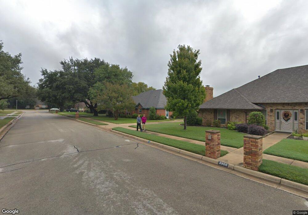 3912 Brookside Dr, Bedford, TX 76021 - photo 1