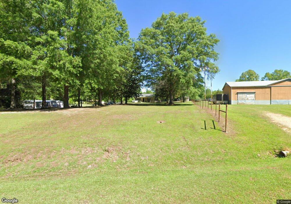 1121 Trace Rd, Laurel, MS 39443 - photo 1