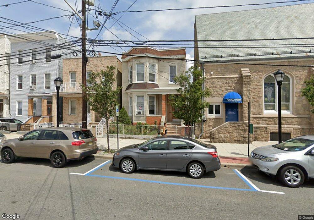 408 22nd St unit 2nd floor, Union City, NJ 07087 - photo 1