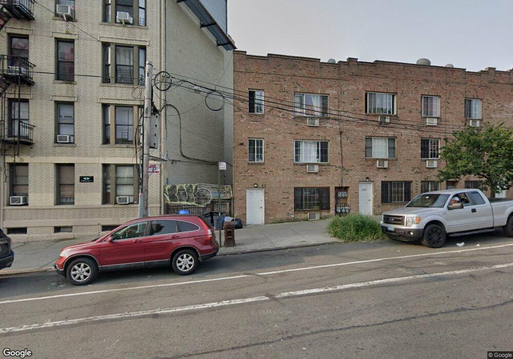 364 E 167th St unit 368, Bronx, NY 10456 - photo 1