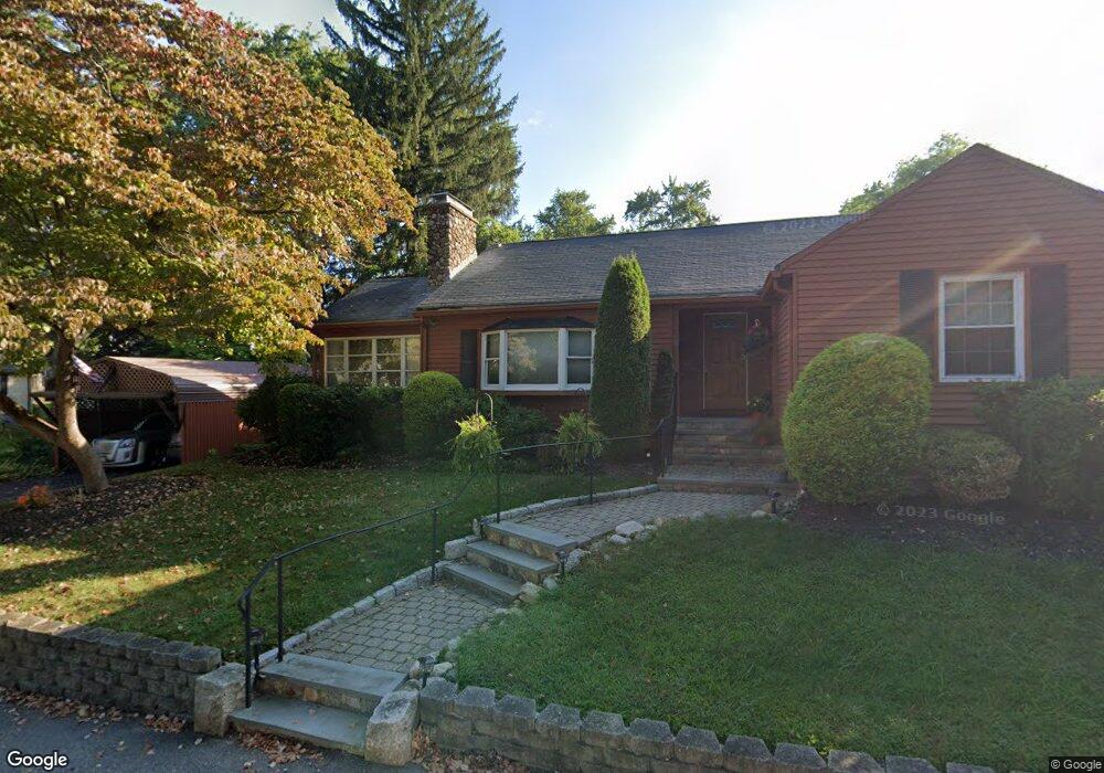 19 Nelson St, Hopedale, MA 01747 - photo 1