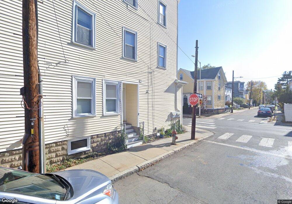 3-4 Reed St unit 3, Cambridge, MA 02140 - photo 1