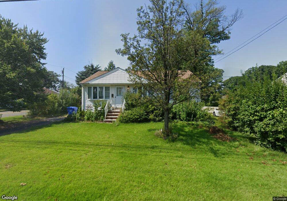 345 Charles St, Iselin, NJ 08830 - photo 1