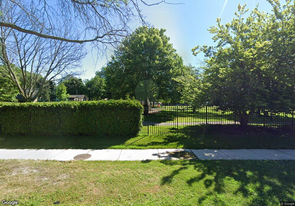 17350 E Jefferson Ave, Grosse Pointe Park, MI 48230 - photo 1