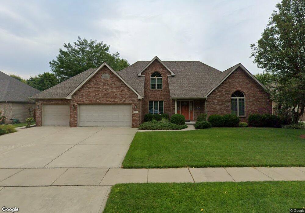 2032 Iroquois Trail, Columbus, IN 47203 - photo 1