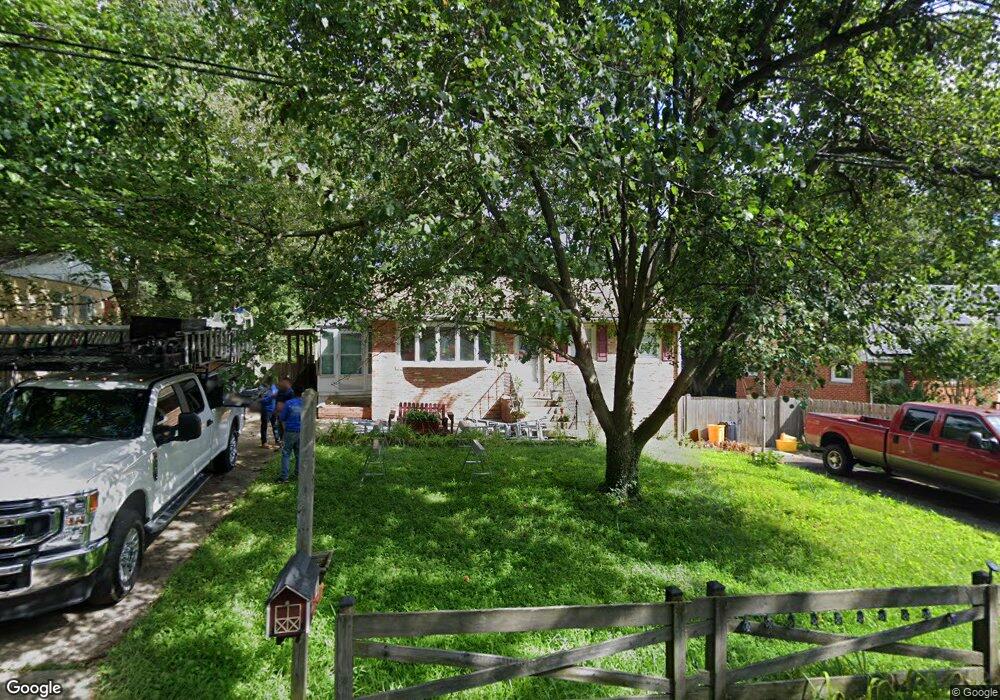 122 Spruce Ln, Annapolis, MD 21403 - photo 1