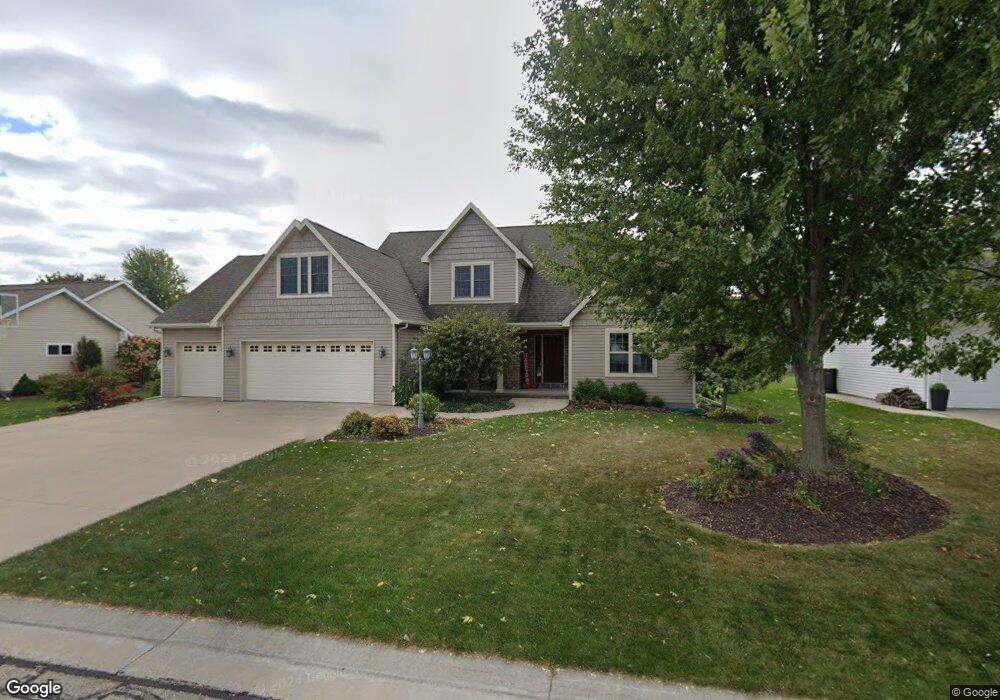 W6049 Nettie Dr, Appleton, WI 54915 - photo 1