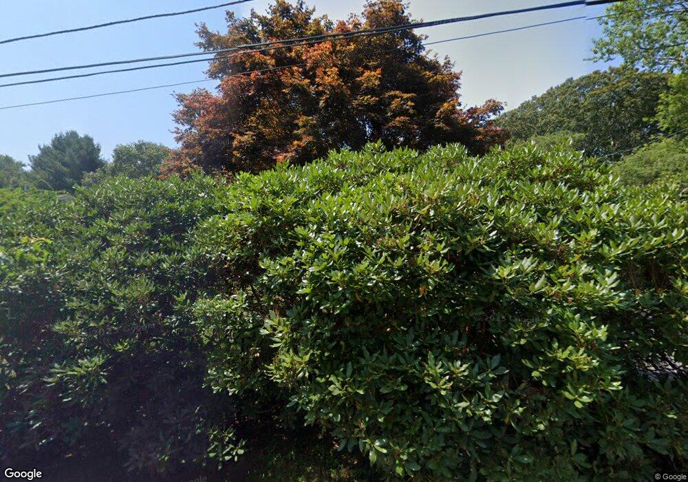 227 Greenwood Dr, Wakefield, RI 02879 - photo 1