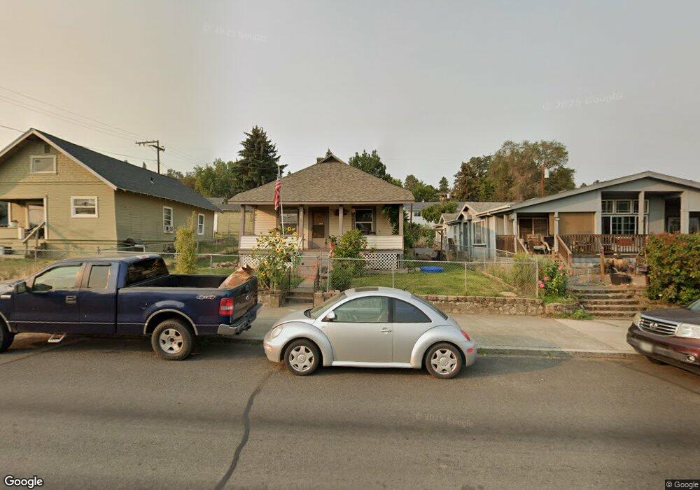 206 W 10th St, the Dalles, OR 97058 - photo 1