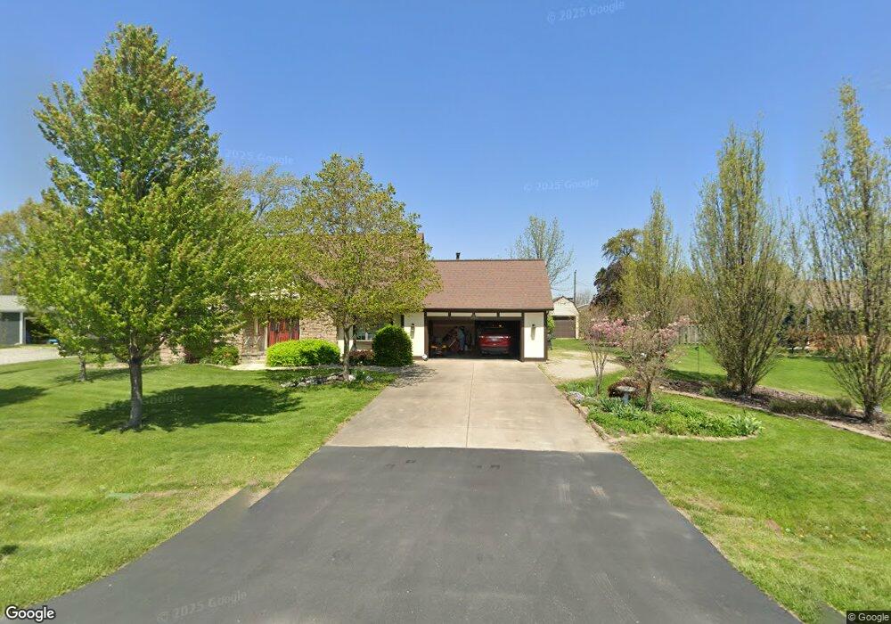 1364 Airport Rd, Lincoln, IL 62656 - photo 1