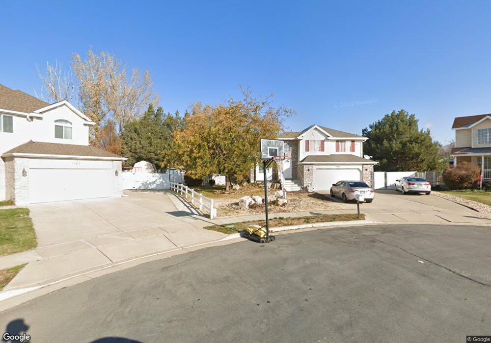 1090 N 60 E, Layton, UT 84041 - photo 1