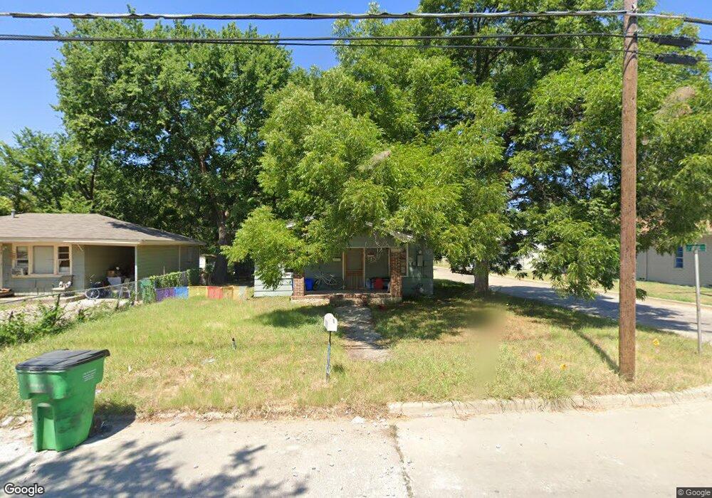 345 N Taylor St, Gainesville, TX 76240 - photo 1