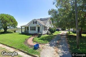 534 12th St, West Point, VA 23181