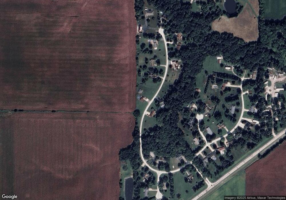 111 W Point Dr, Jacksonville, IL 62650 - photo 1