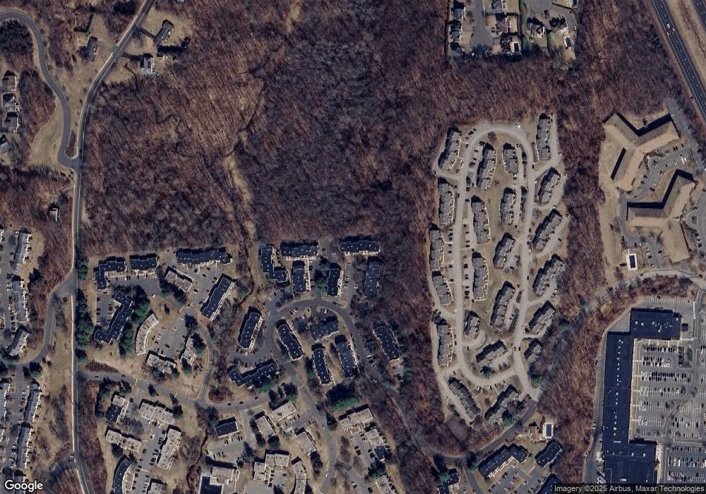 19 Heather Ct, Cromwell, CT 06416 - photo 1