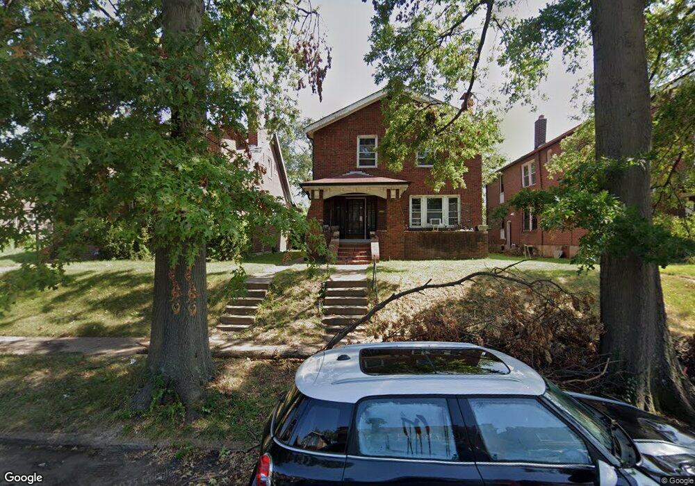 4608 Carrie Ave, Saint Louis, MO 63115 - photo 1