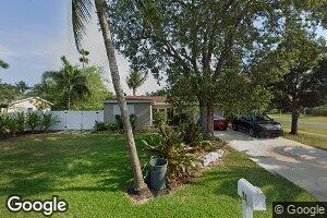 24 Windsor Rd W, Jupiter, FL 33469