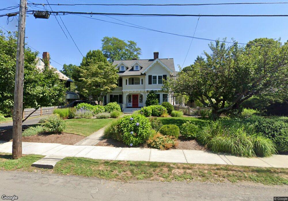 13 Cabot St, Winchester, MA 01890 - photo 1