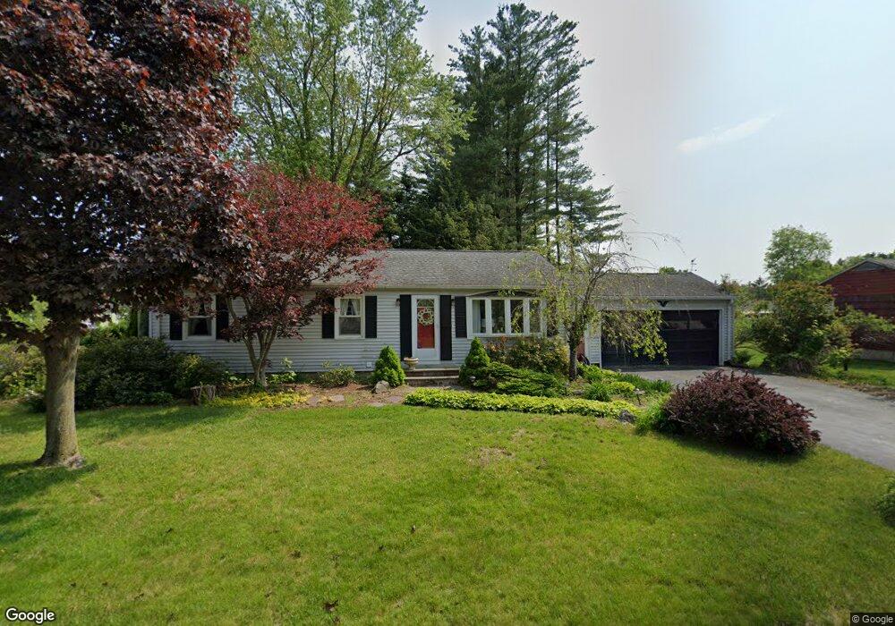 14 Strafford Rd, Dover, NH 03820 - photo 1