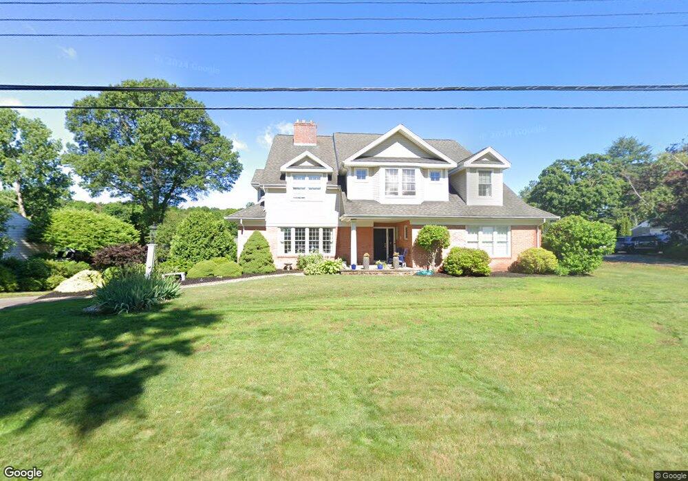 87 Ferncliff Dr, West Hartford, CT 06117 - photo 1