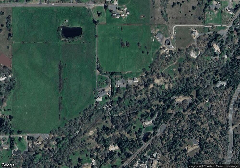 319 Nelson Way, Grants Pass, OR 97526 - photo 1