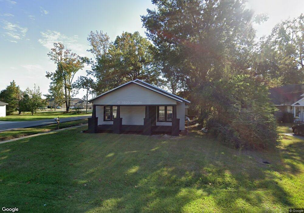 420 Dozier St, Picayune, MS 39466 - photo 1