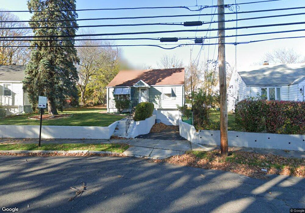 127 Carnegie Ave, Bridgeport, CT 06610 - photo 1