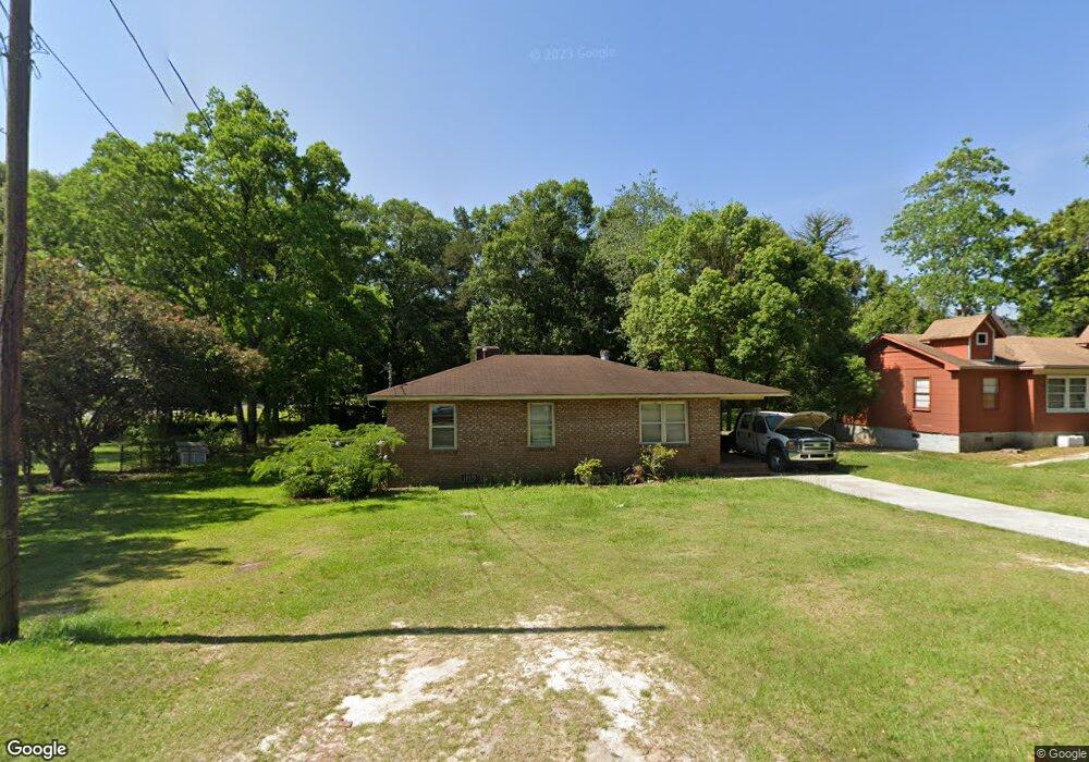 908 4th Ave SE, Moultrie, GA 31768 - photo 1