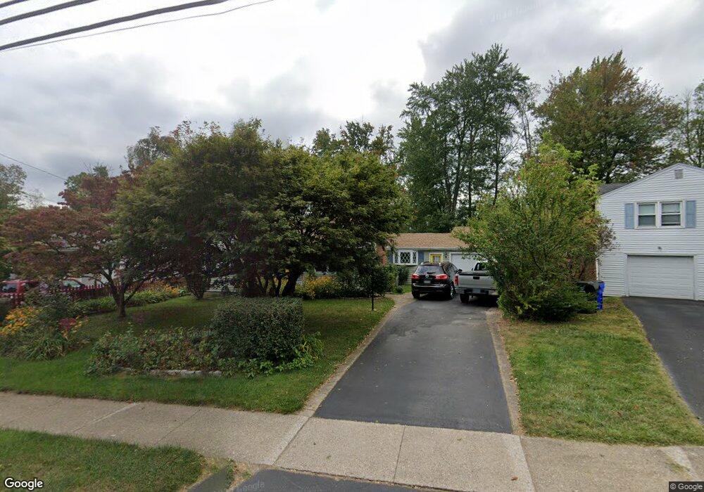 313 Beechwood Rd, West Hartford, CT 06107 - photo 1