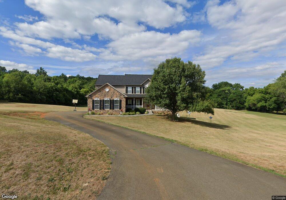 700 Chimney Cir, Middletown, VA 22645 - photo 1