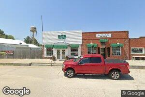 316 S Main St, Maquon, IL 61458