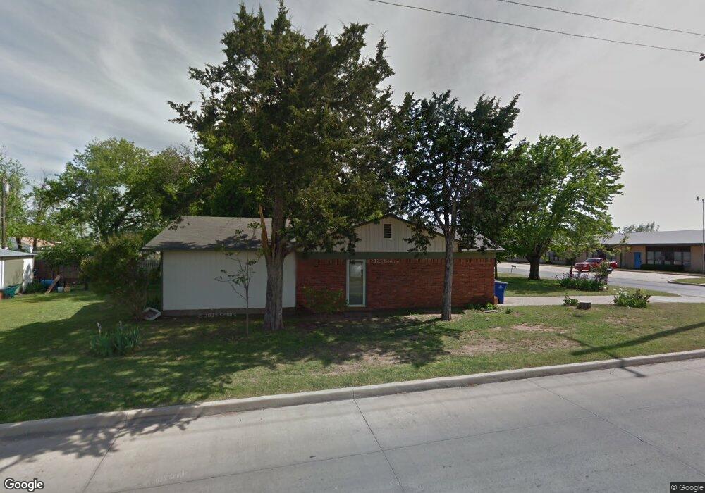 414 N 2nd St, Duncan, OK 73533 - photo 1