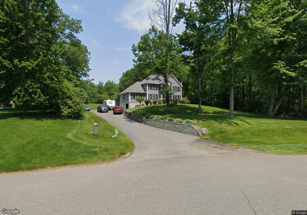 32 Litchfield Cir, Pelham, NH 03076 - photo 1